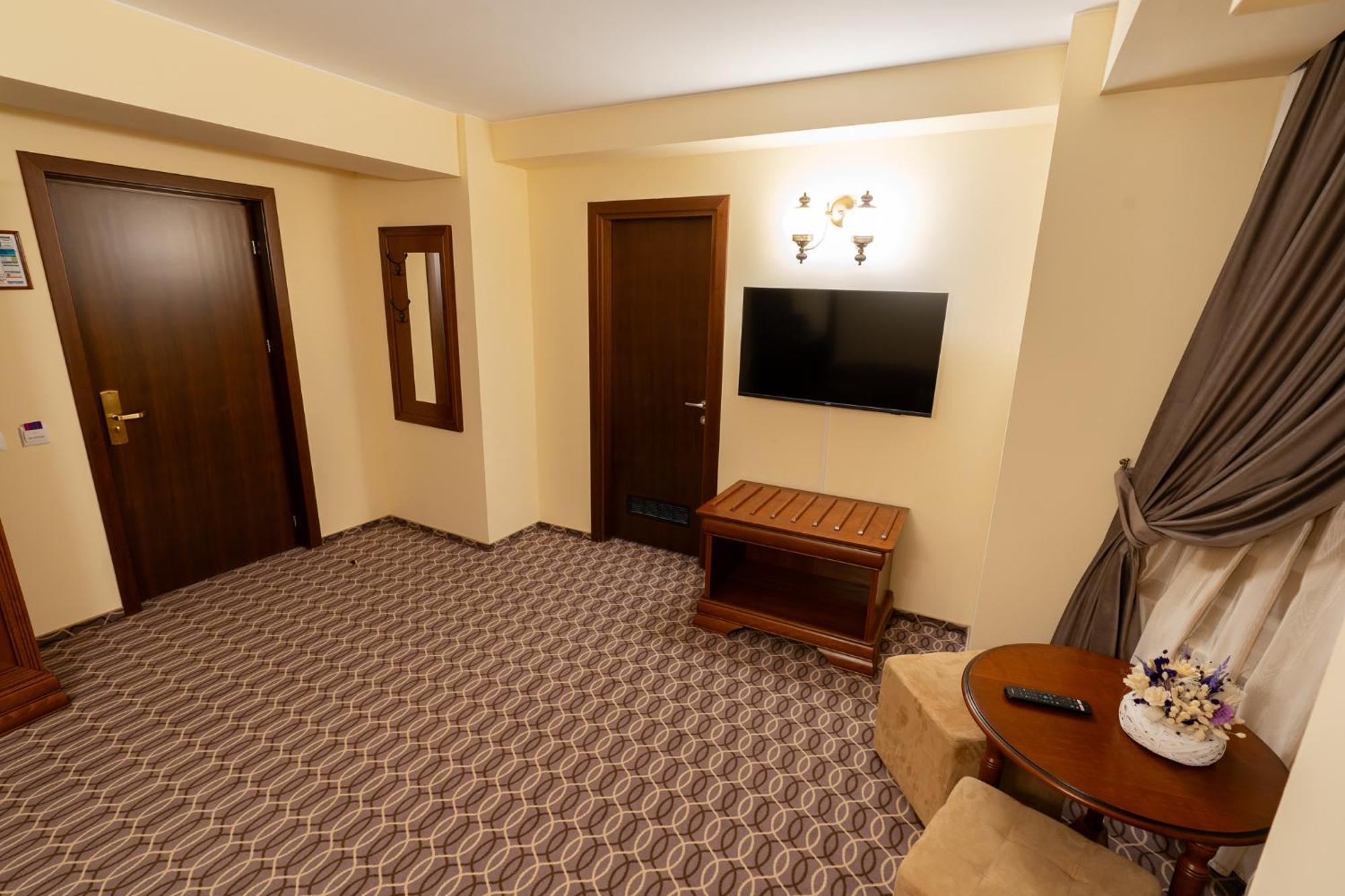 וטרה דורניי Hotel Dorna מראה חיצוני תמונה