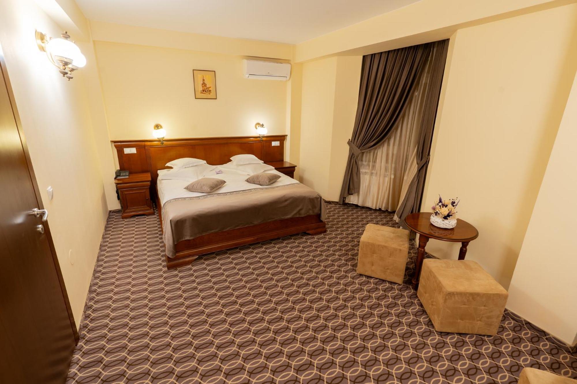 וטרה דורניי Hotel Dorna מראה חיצוני תמונה