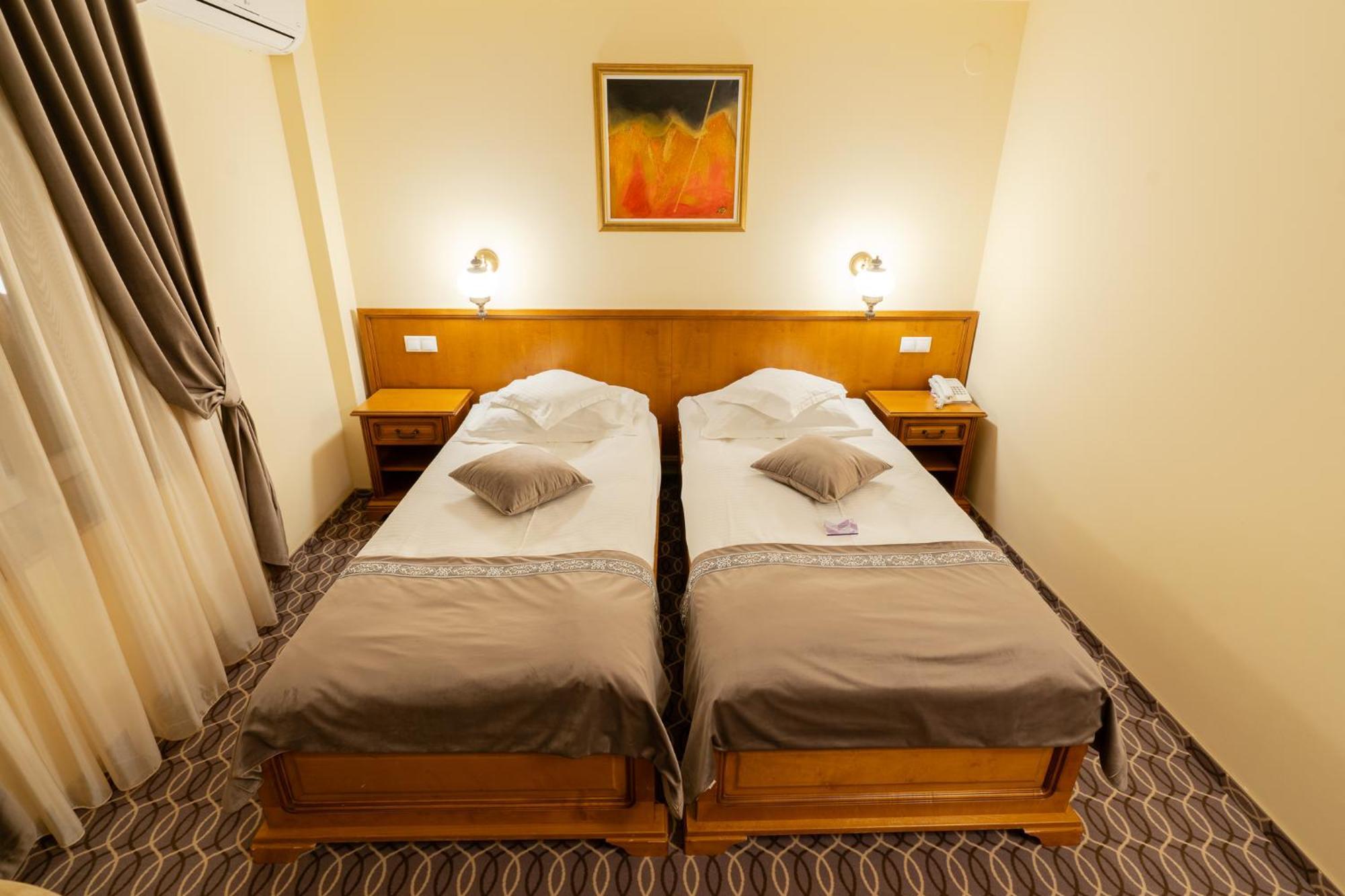 וטרה דורניי Hotel Dorna מראה חיצוני תמונה