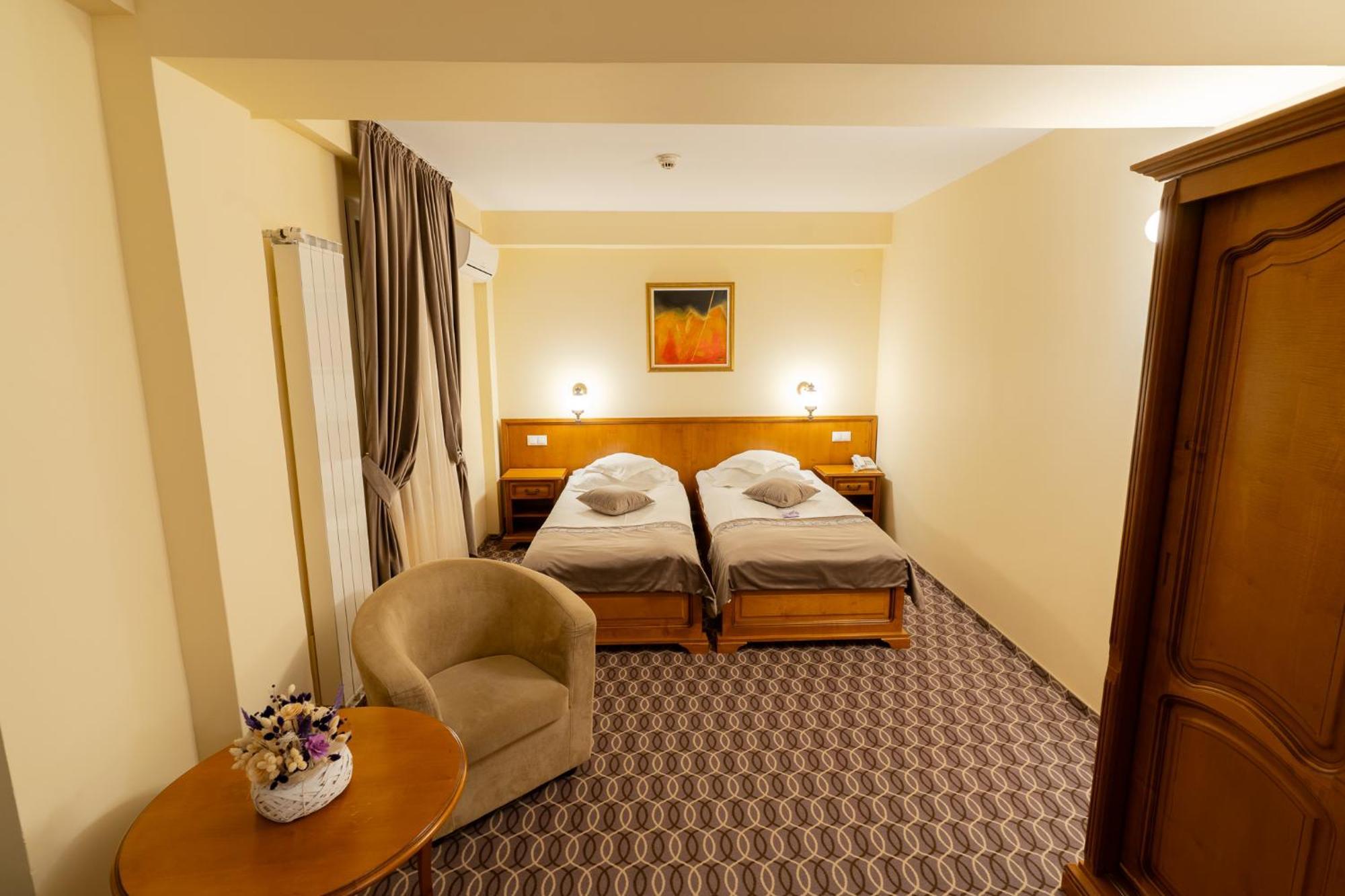 וטרה דורניי Hotel Dorna מראה חיצוני תמונה